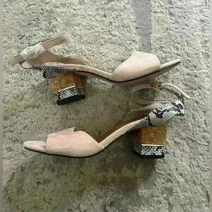 Muk Luk NWOT size 9 Heels